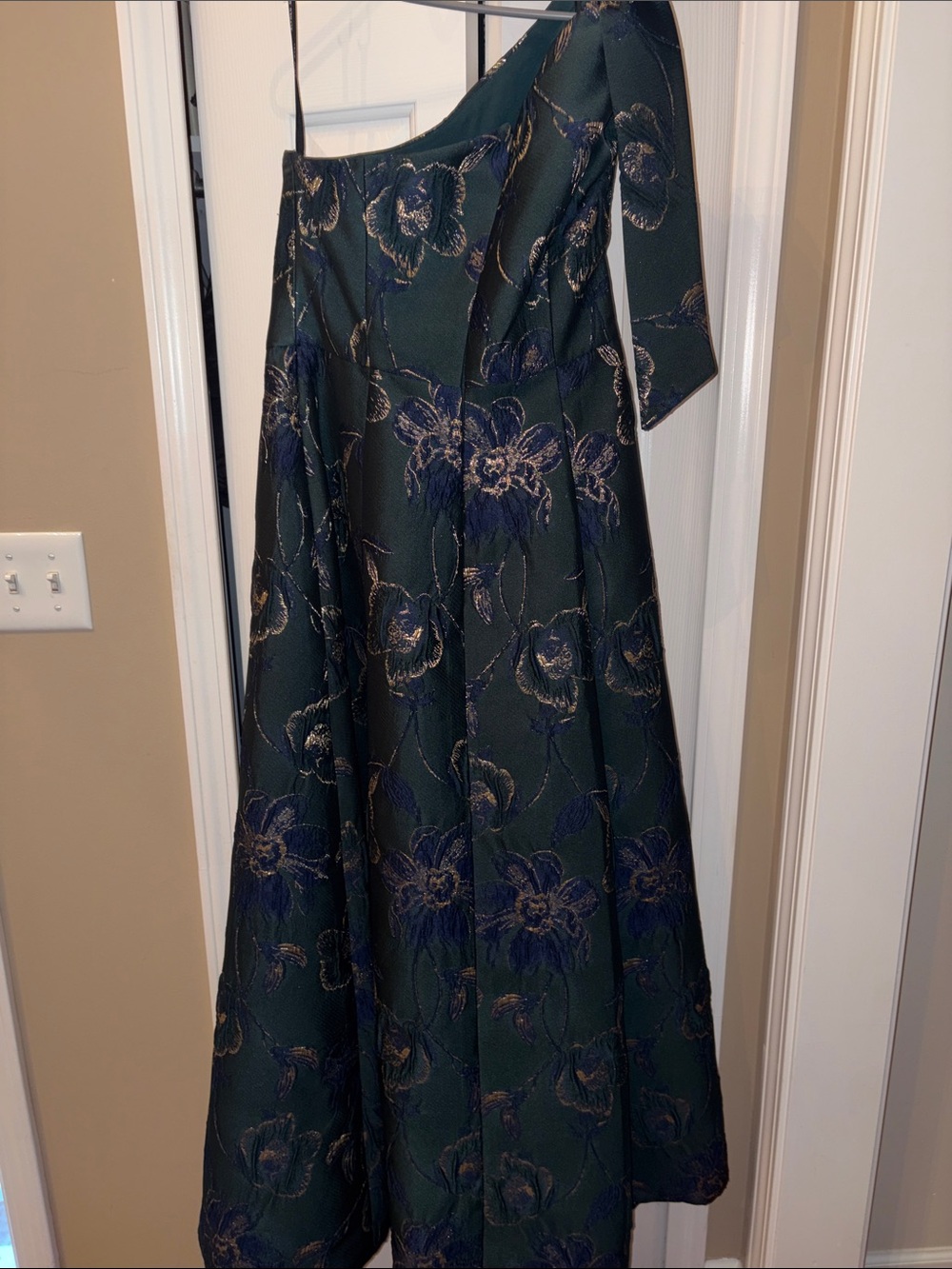 ALFRED SUNG Emerald Green One-Shoulder Floral Jacquard Gown Size 6 - Picture 5 of 8